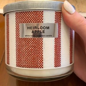 Heirloom apple bath and body works candle